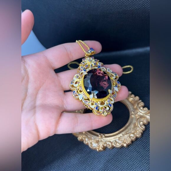 Vintage Inspired Royal Amethyst Necklace - Picture 10 of 12